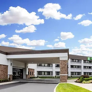 - Long Island - Islip Arpt East By Ihg Hotel