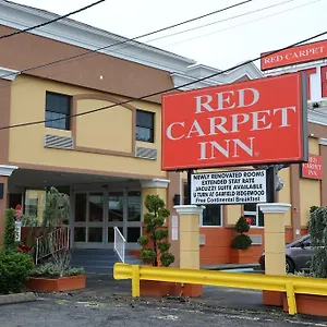 Red Carpet Elmwood Hotel